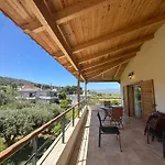 Double View Apartment