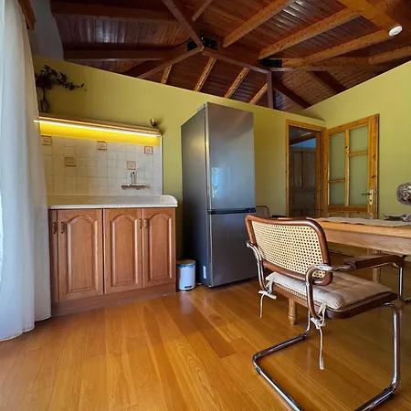 Double View Apartment