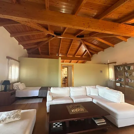 Double View Apartment